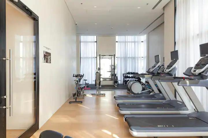 Oַ&O Group- Luxury Apt Tower Best Sea View Bat Yam Exterior foto